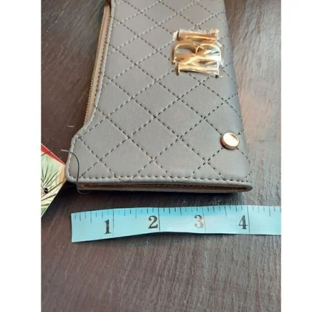 NWT BADGLEY MISCHKA Quilted Long Card Wallet Grey - Picture 5 of 6